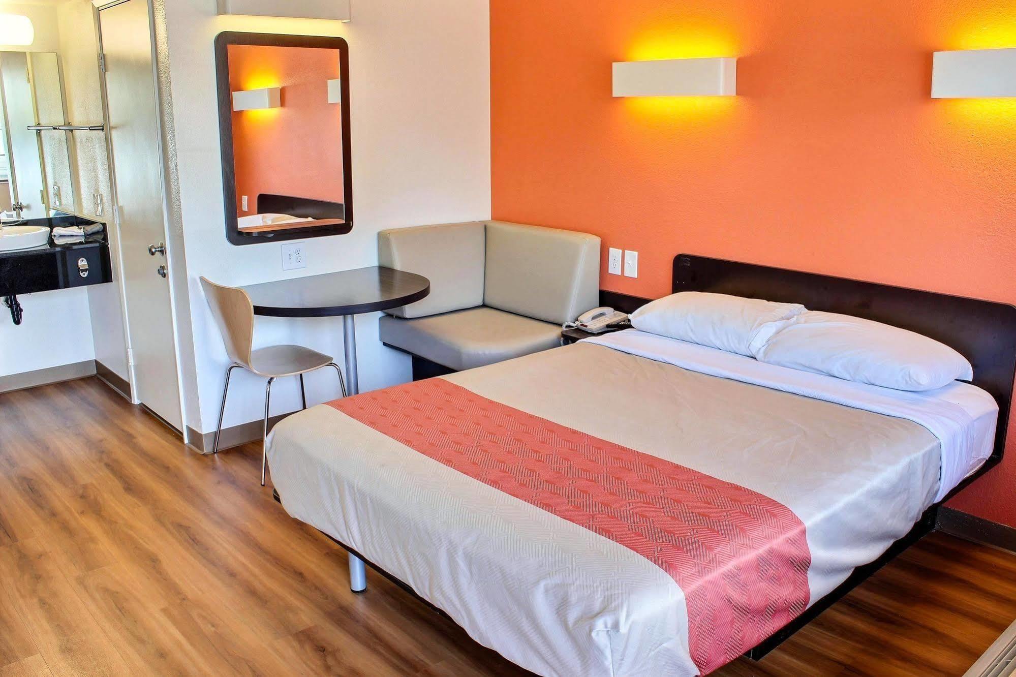 Motel 6-Paso Robles, Ca Εξωτερικό φωτογραφία